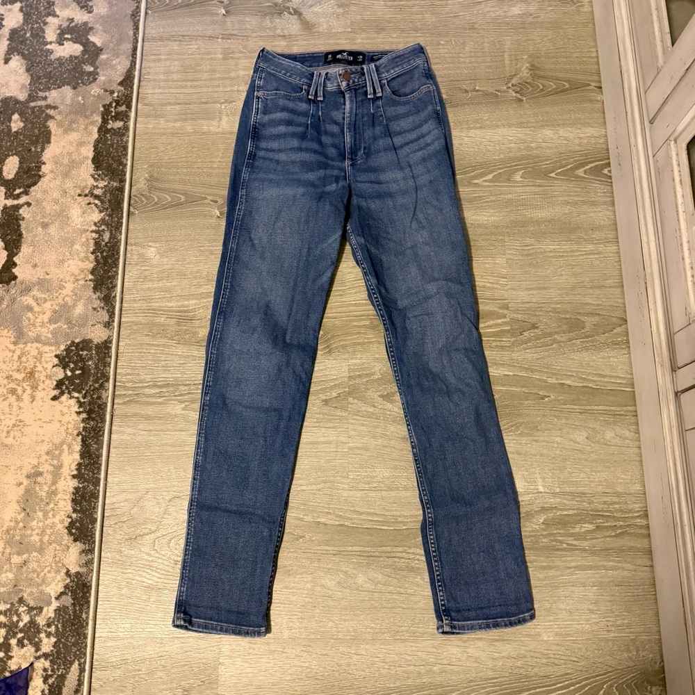 Hollister Ultra High-Rise Blue Jeans